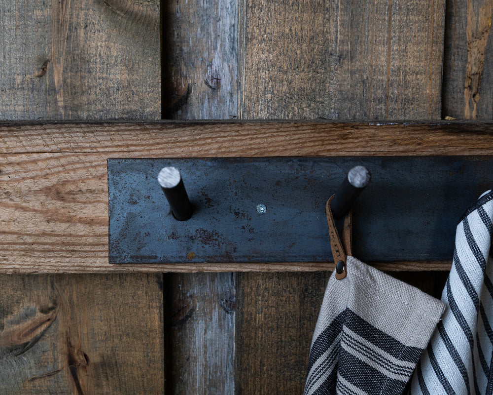 Knaggrekke av jern 3 knagger