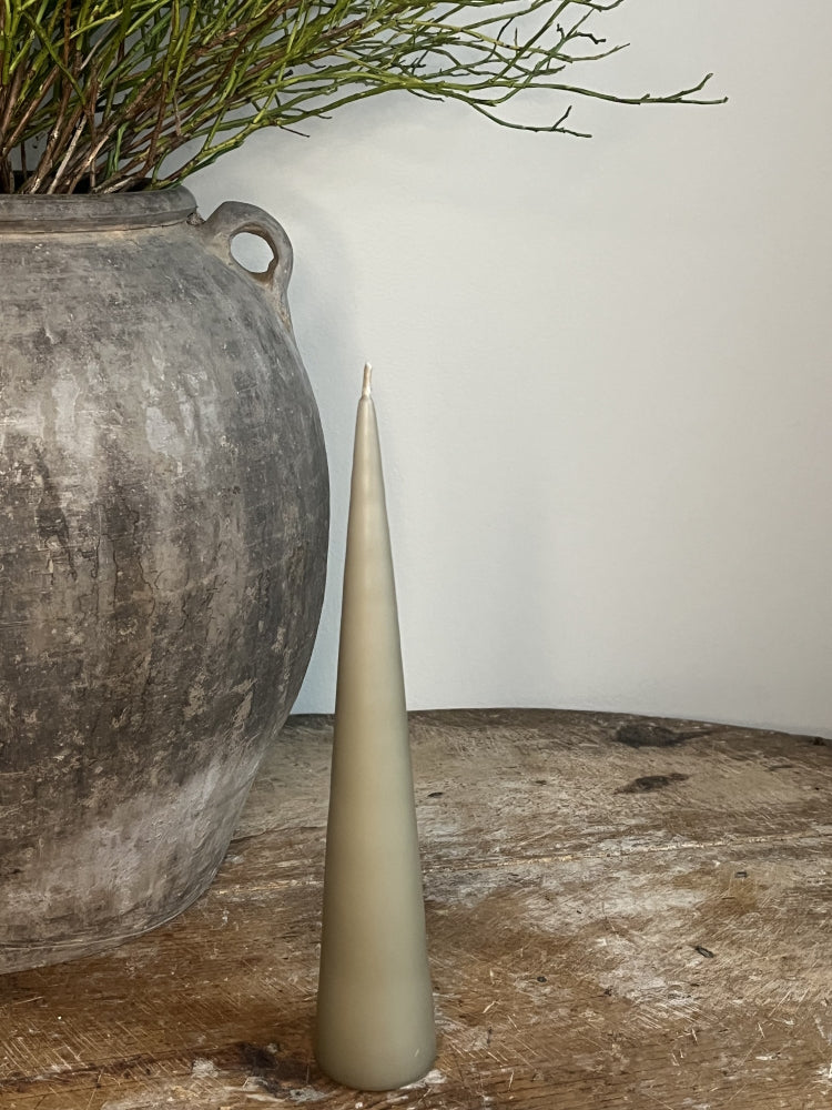 Kjeglelys fra ester & erik, 25 cm Artichoke