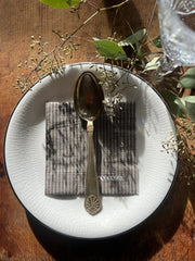 Papirserviett 24x24 cm - Stripete brun/offwhite