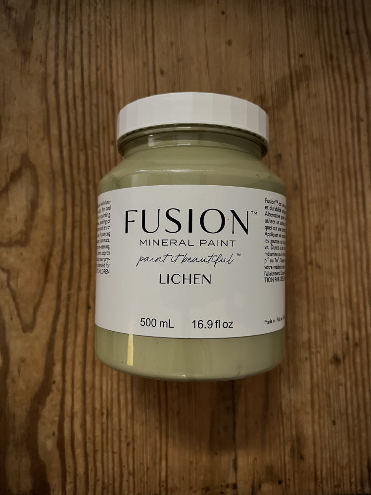 Fusion mineral paint Lichen