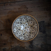 Håndmalt skål brente farger 25 cm