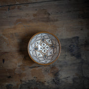 Håndmalt skål brente farger 19 cm