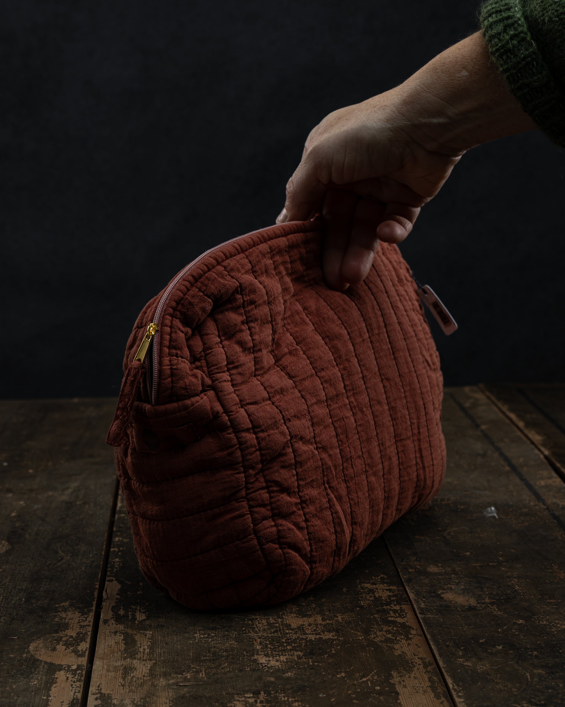 Quiltet toalettmappe - Mahogni