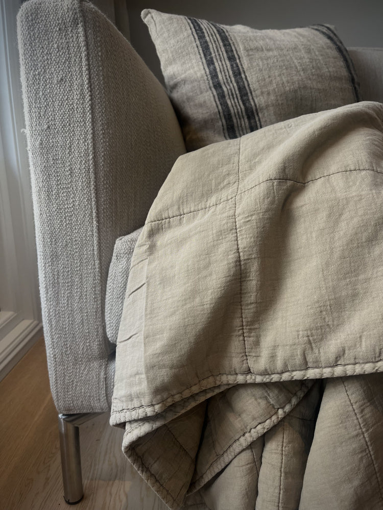 "Vintage" quiltet teppe - fog 130x180 cm