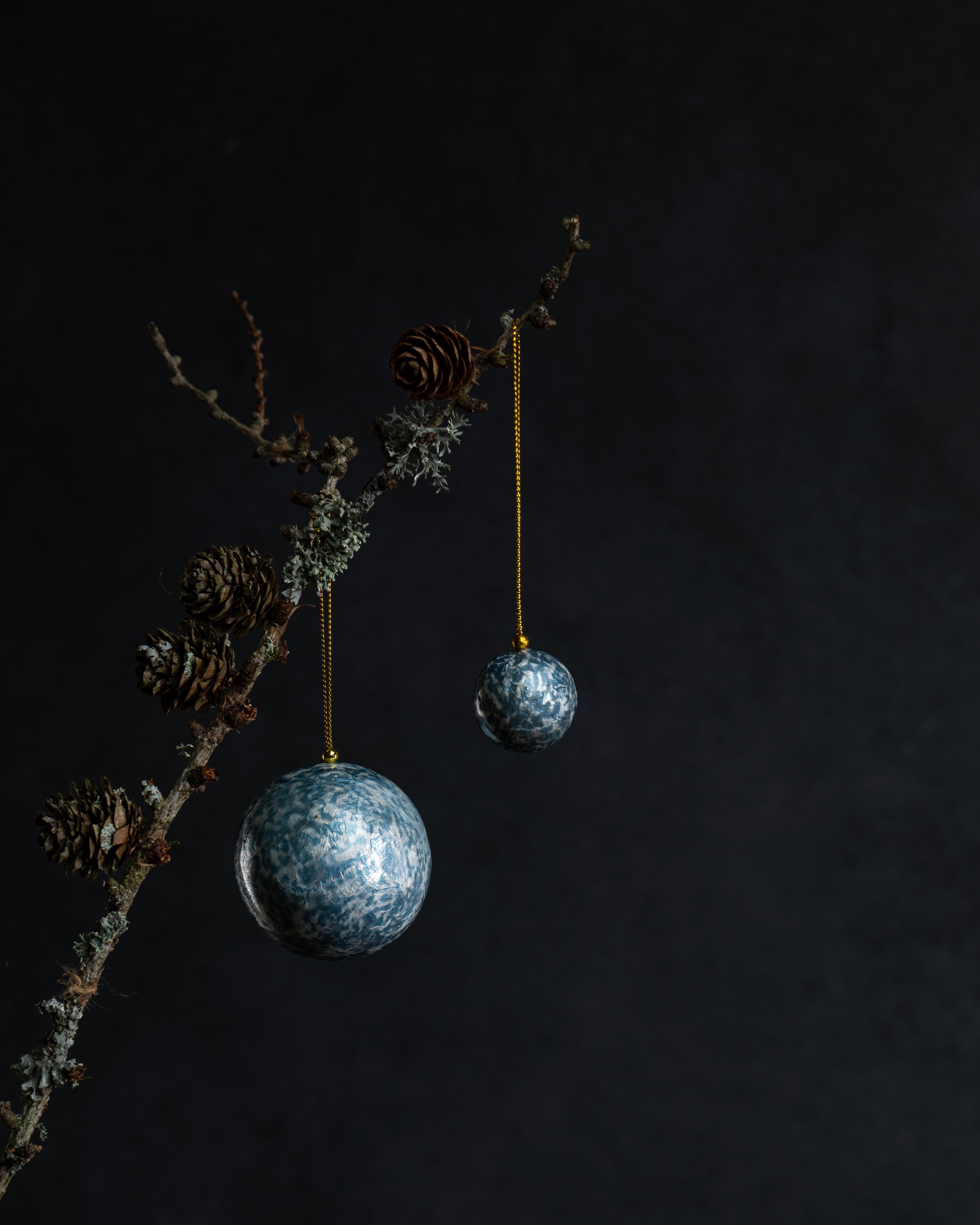 Julekule blå og sølv str M