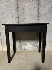 Nett lite sortmalt bord