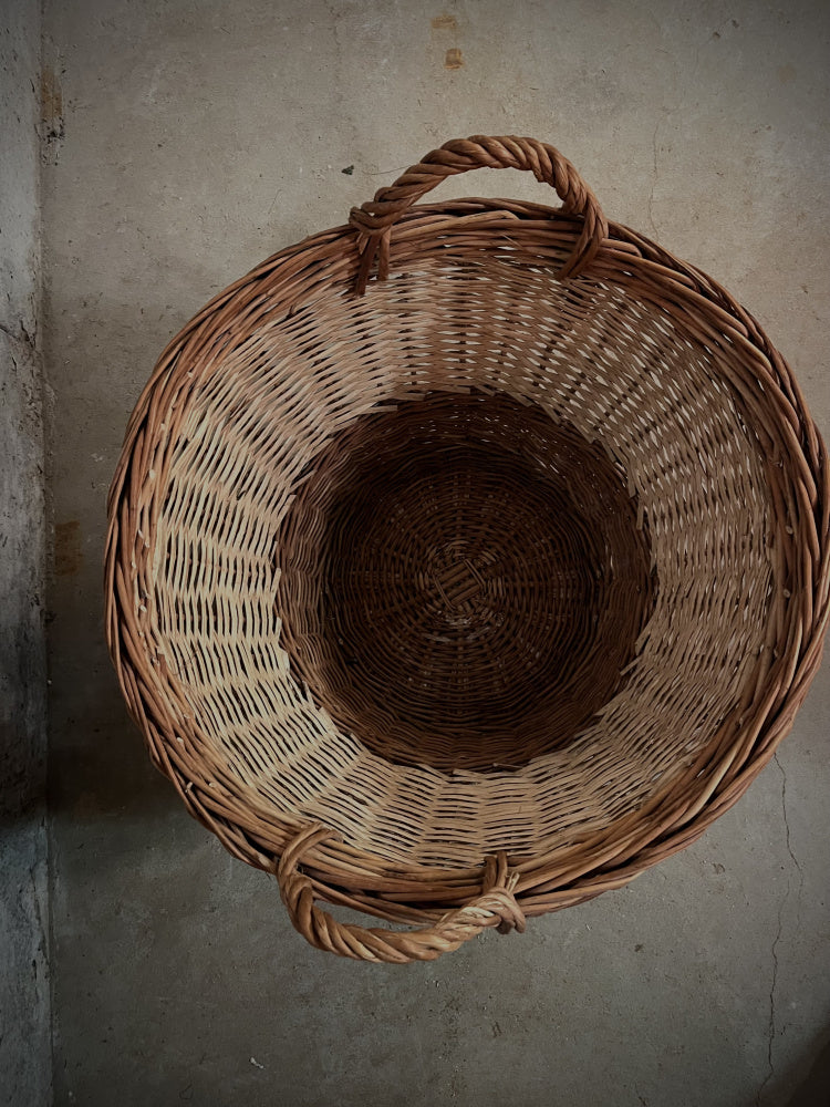 Flettet kurv - høyde 41 cm