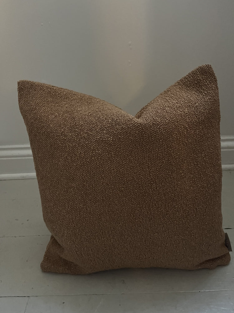 Putetrekk Boucle 40x40 cm - gyllenbrun