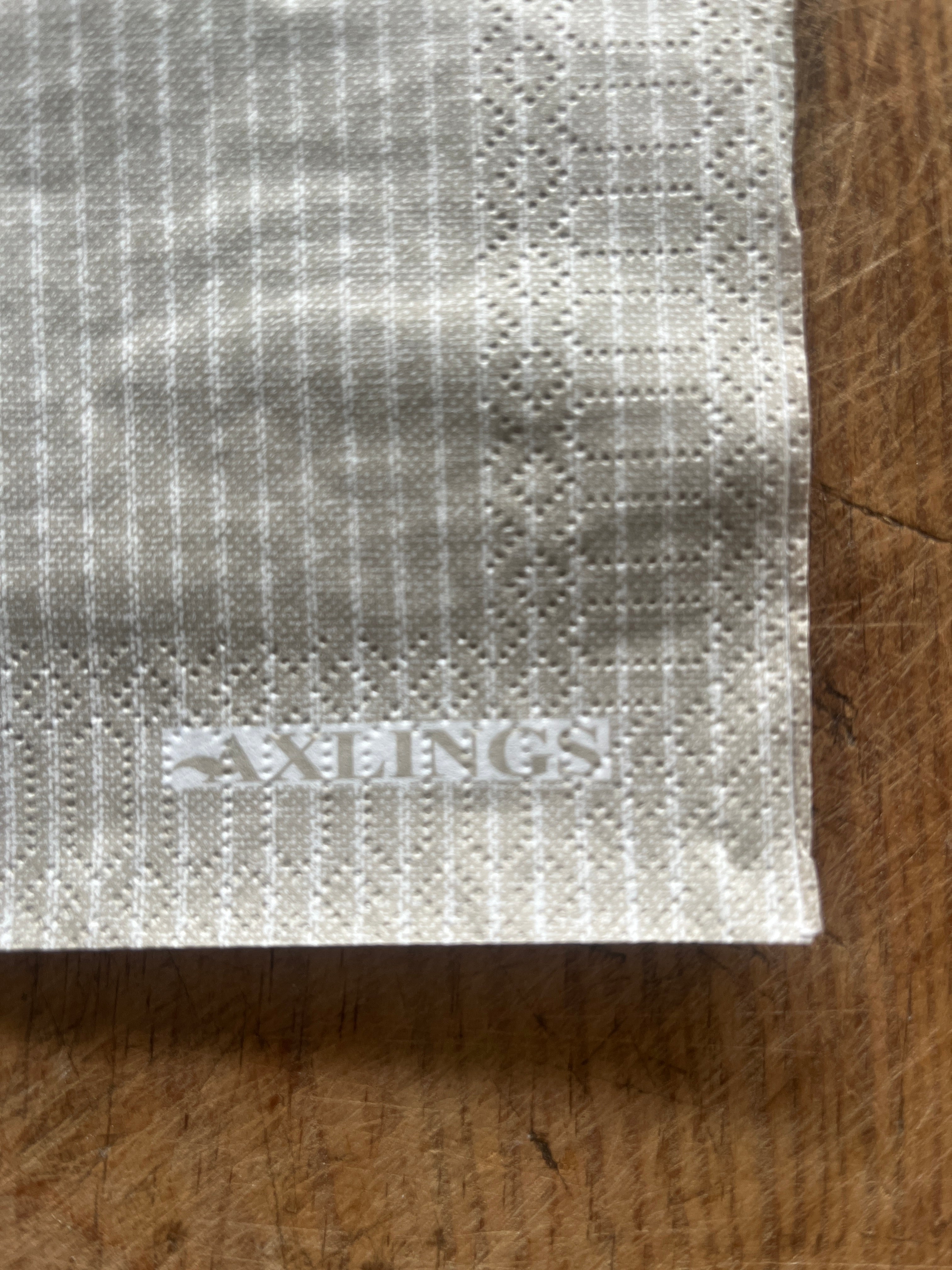 Papirserviett middag 40x40cm - Stripete beige/offwhite