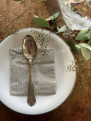 Papirserviett 24x24 cm - Stripete beige/offwhite