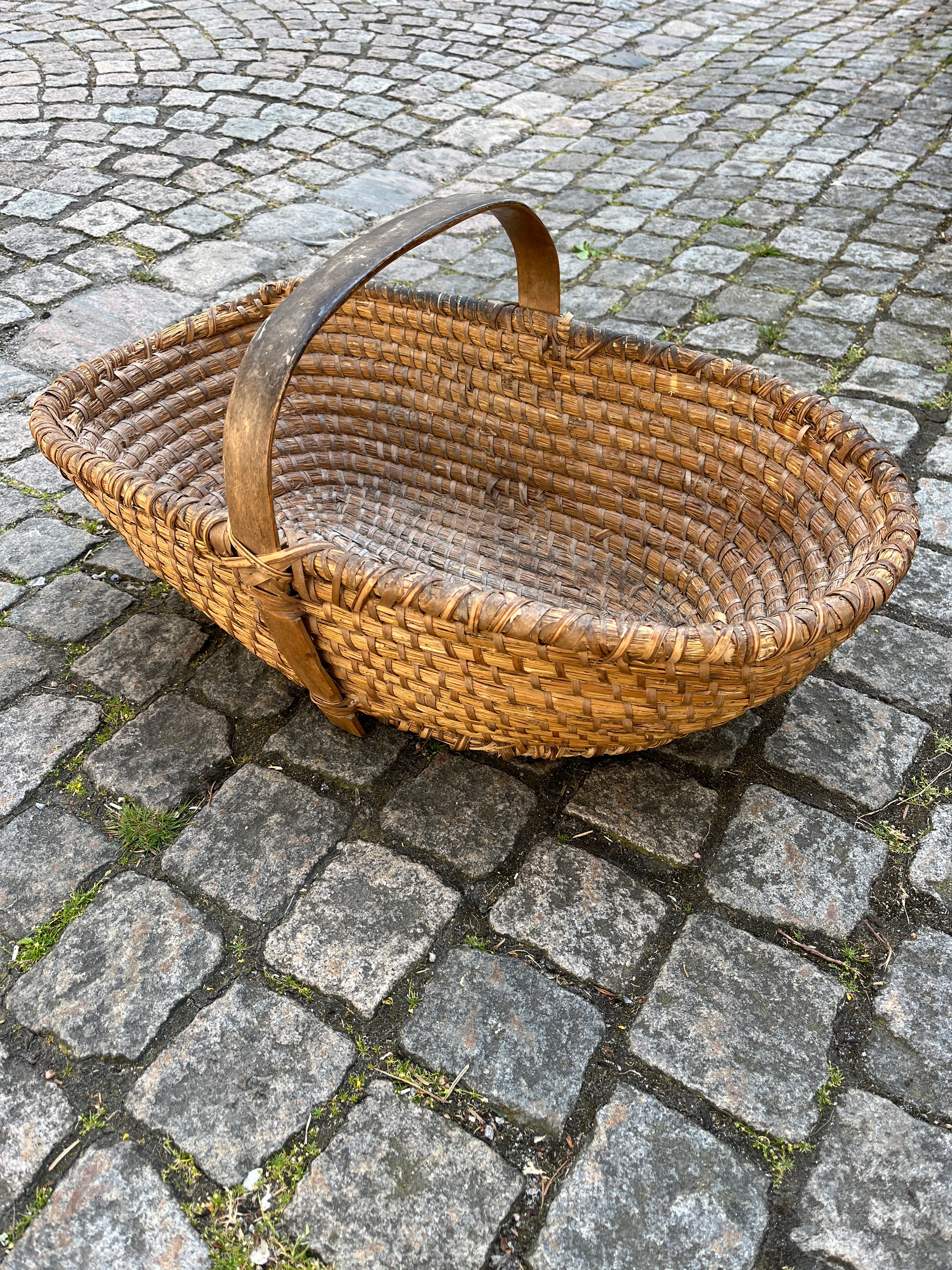 Gammel og sjarmerende kurv
