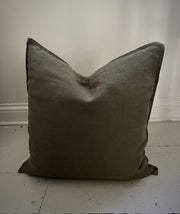 Putetrekk i varm grønn - 45x45cm