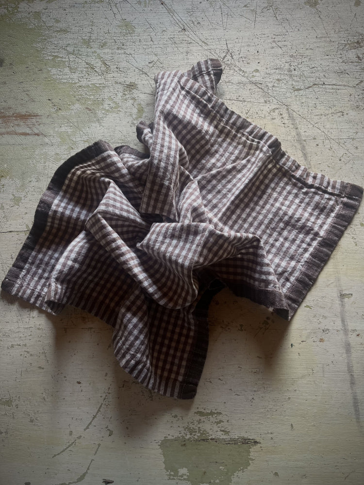 Kjøkkenhåndkle rutete brunt og offwhite