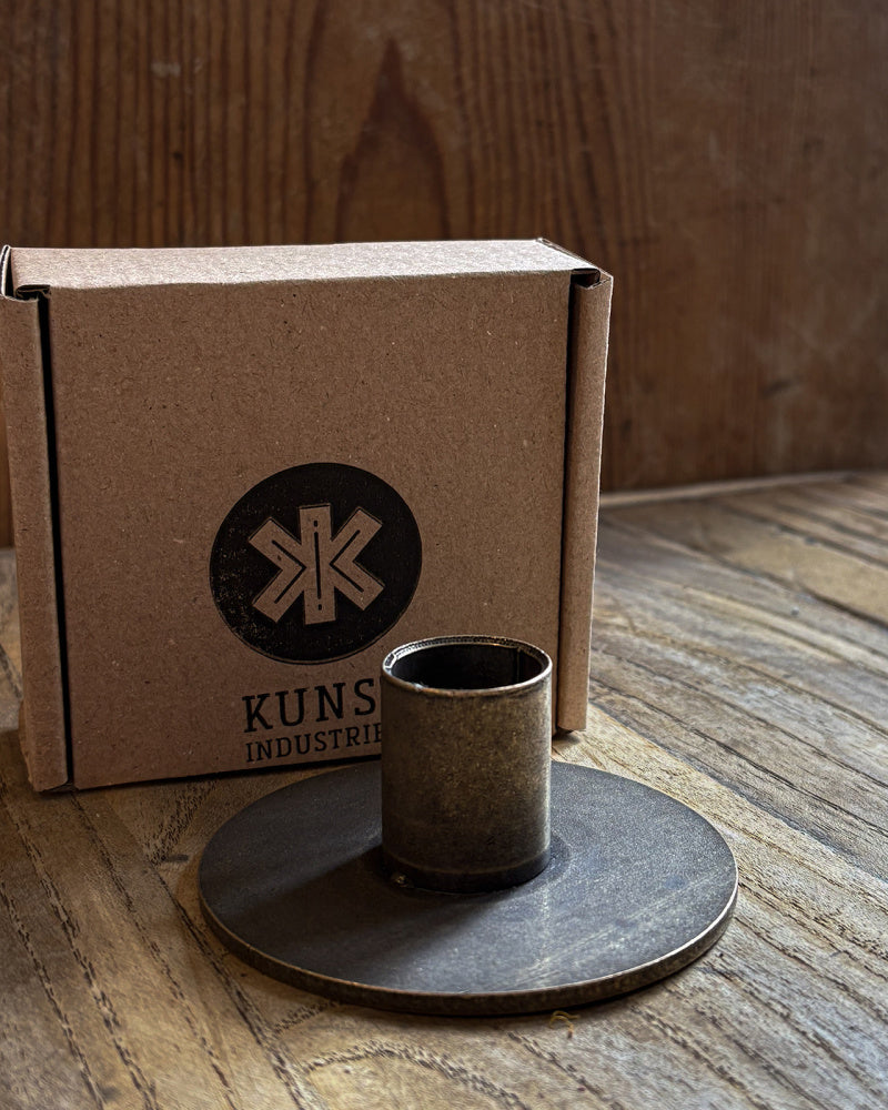 Håndlaget metallstake til kronelys - 2,2 cm