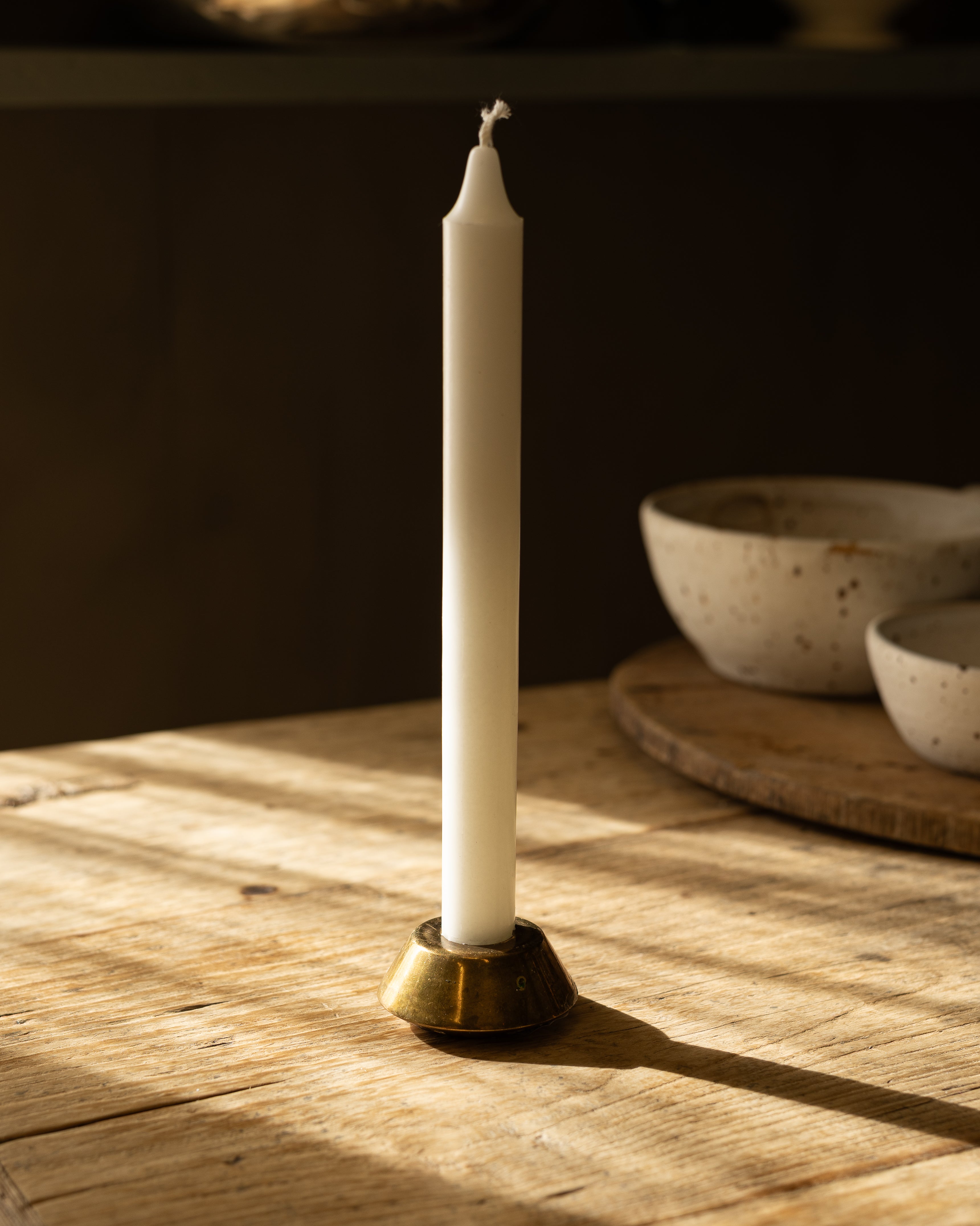 enkel-messinglysestake-passer-til-standard-kronelys
