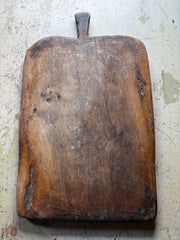 gammel-fjol-paa-bord