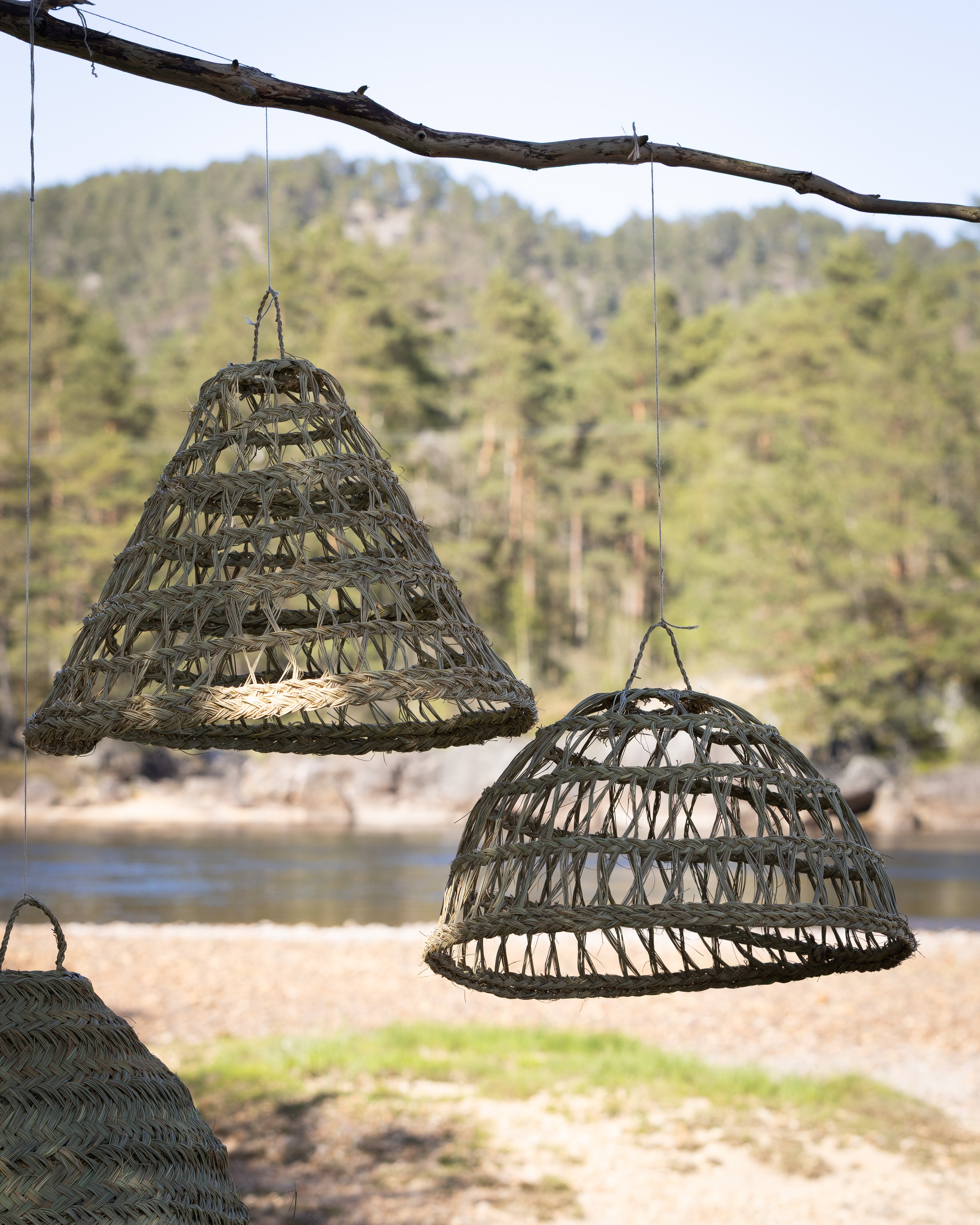to-lamper-av-straa