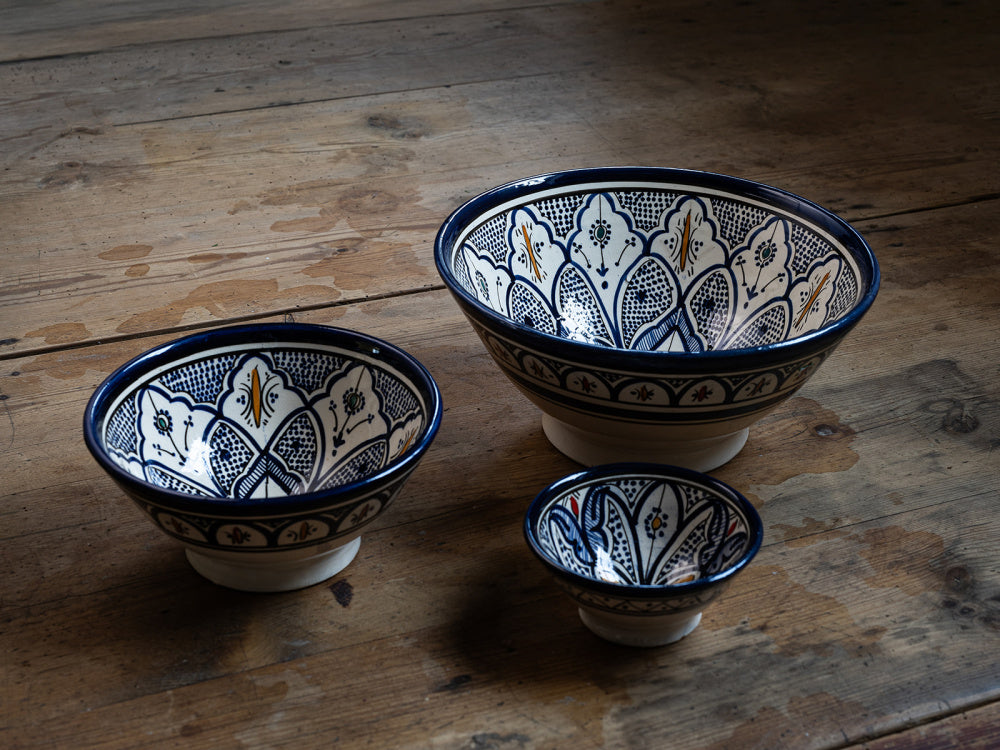 Håndmalt skål 25 cm - blå