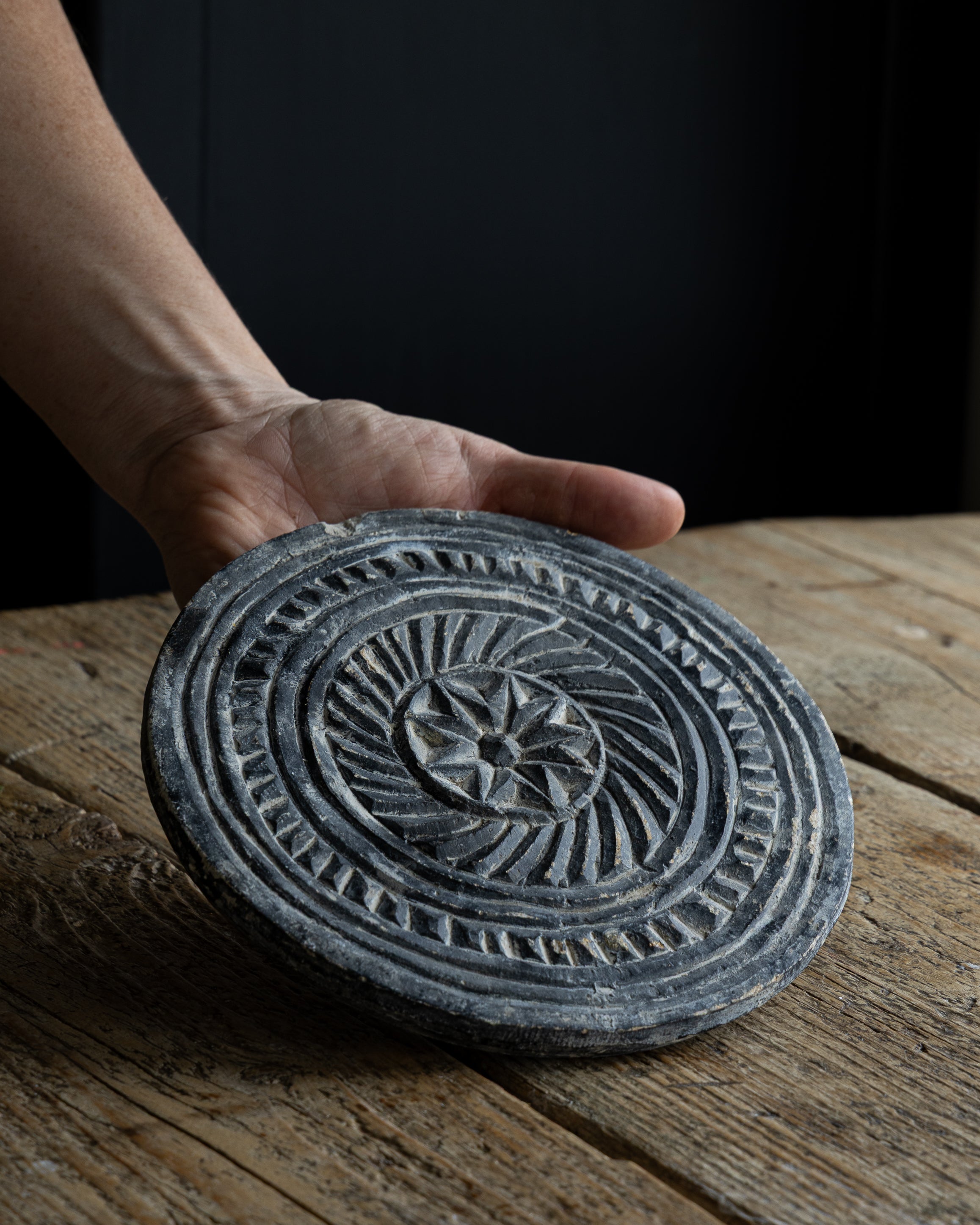 Vintage stenfat med mønster