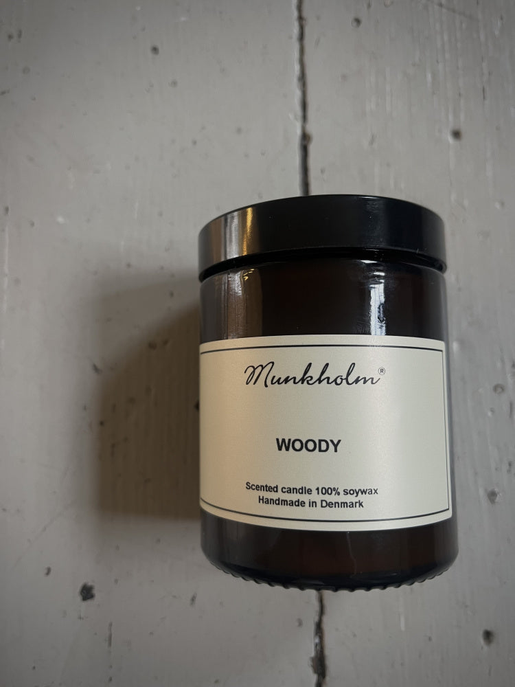 Munkholm soyavoks duftlys, Woody