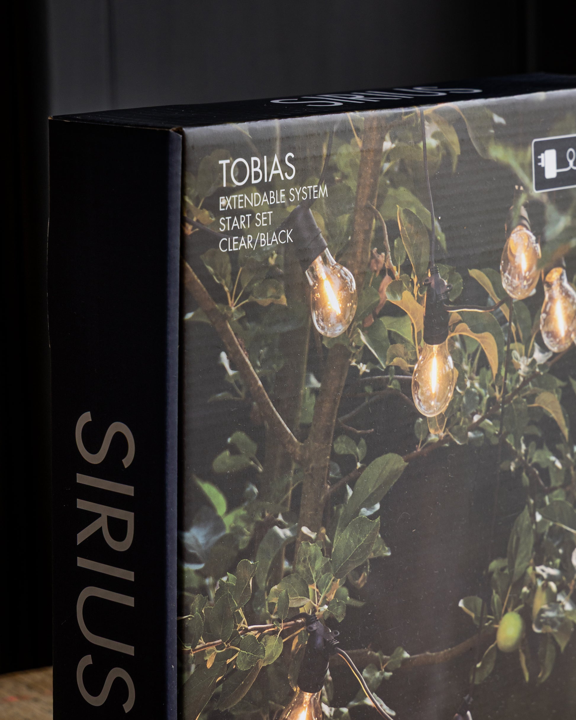 Sirius Tobias lyslenke i boks