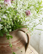 fransk-krukke-med-blomster