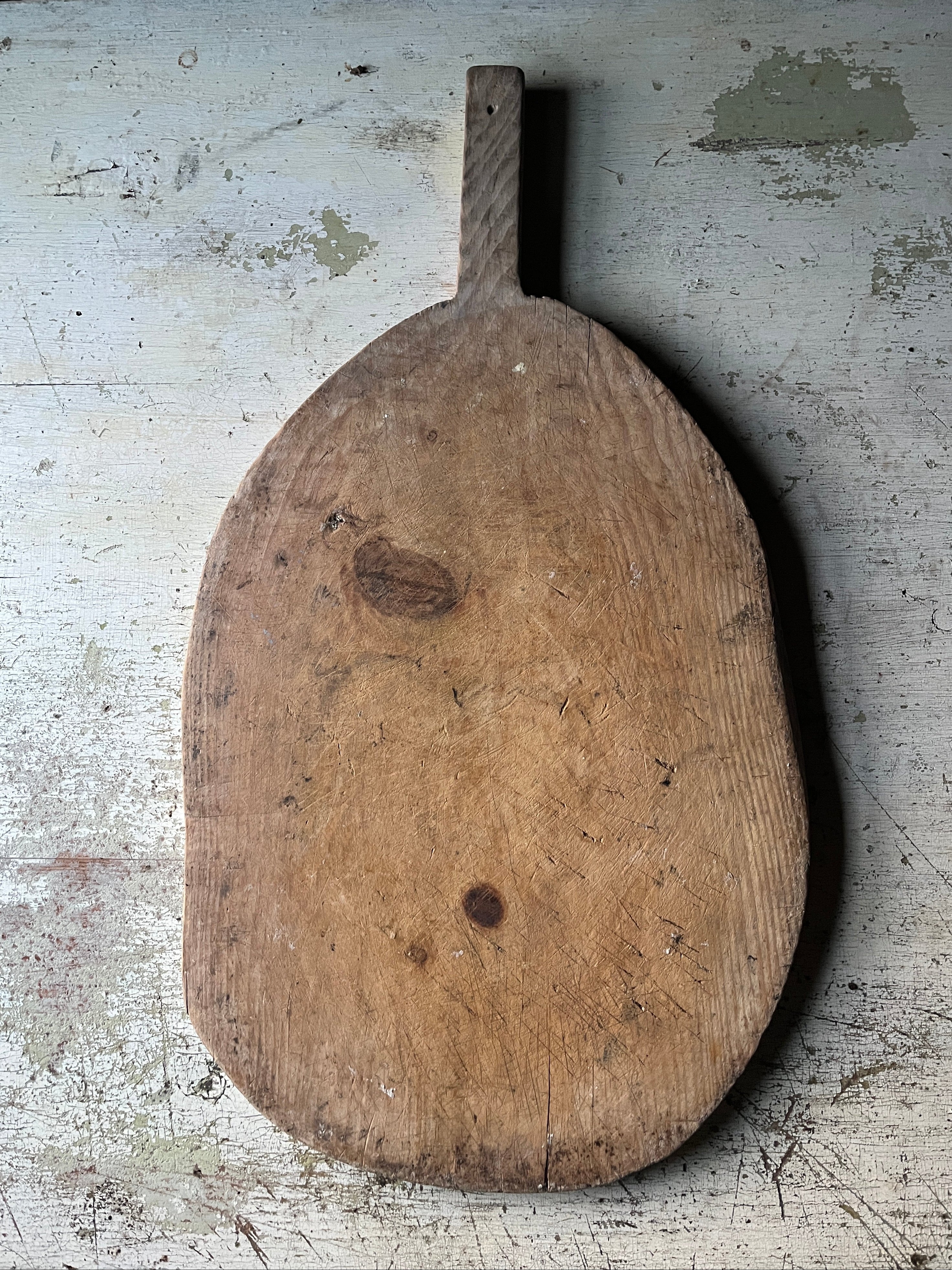 Bakside av vintage fjøl i tre med naturlig patina